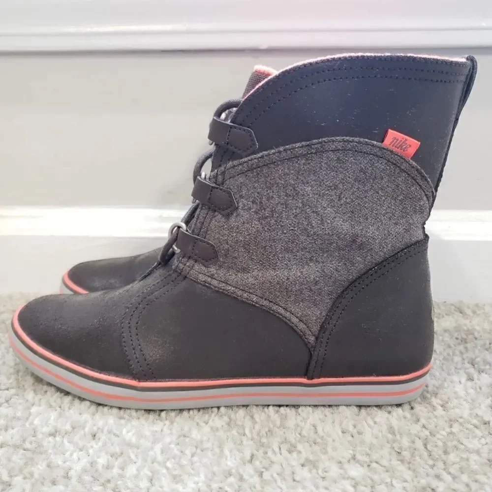NIKE Carico Mid-calve Leather Dark Brown Cinder Boots Shoes - Womens Size 5.5